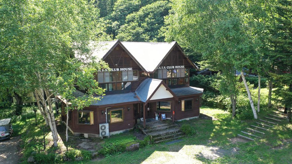 adji_0280.jpg